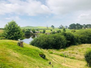 まずは、あなたを知ってもらうためにブログを始める